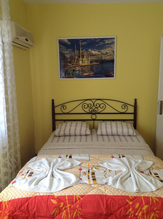 Nur Pension Selçuk Habitación foto